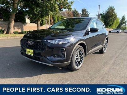 New 2025 Ford Escape SE