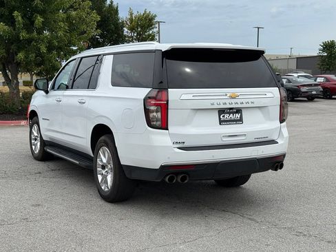 Used 2023 Chevrolet Suburban Premier RWD image 5