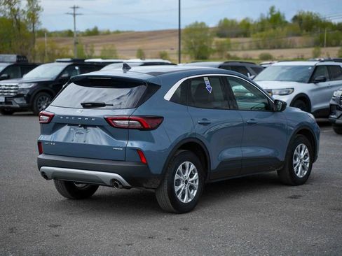 Used 2023 Ford Escape Active AWD/4WD image 5