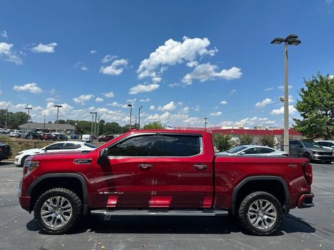 Used 2019 GMC Sierra 1500 Denali w/ Technology Package AWD/4WD image 7