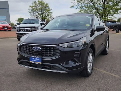Certified 2024 Ford Escape Active AWD/4WD image 3
