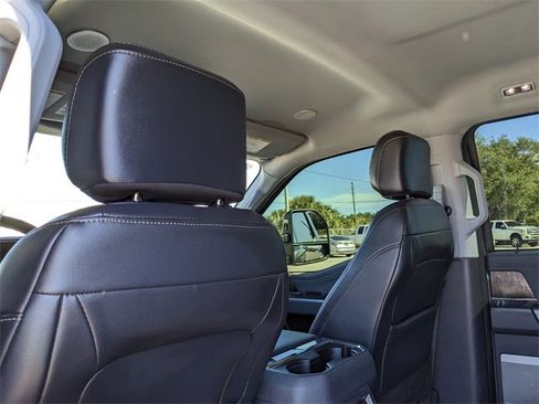 Certified 2024 Ford F350 Lariat w/ Lariat Ultimate Package image 19