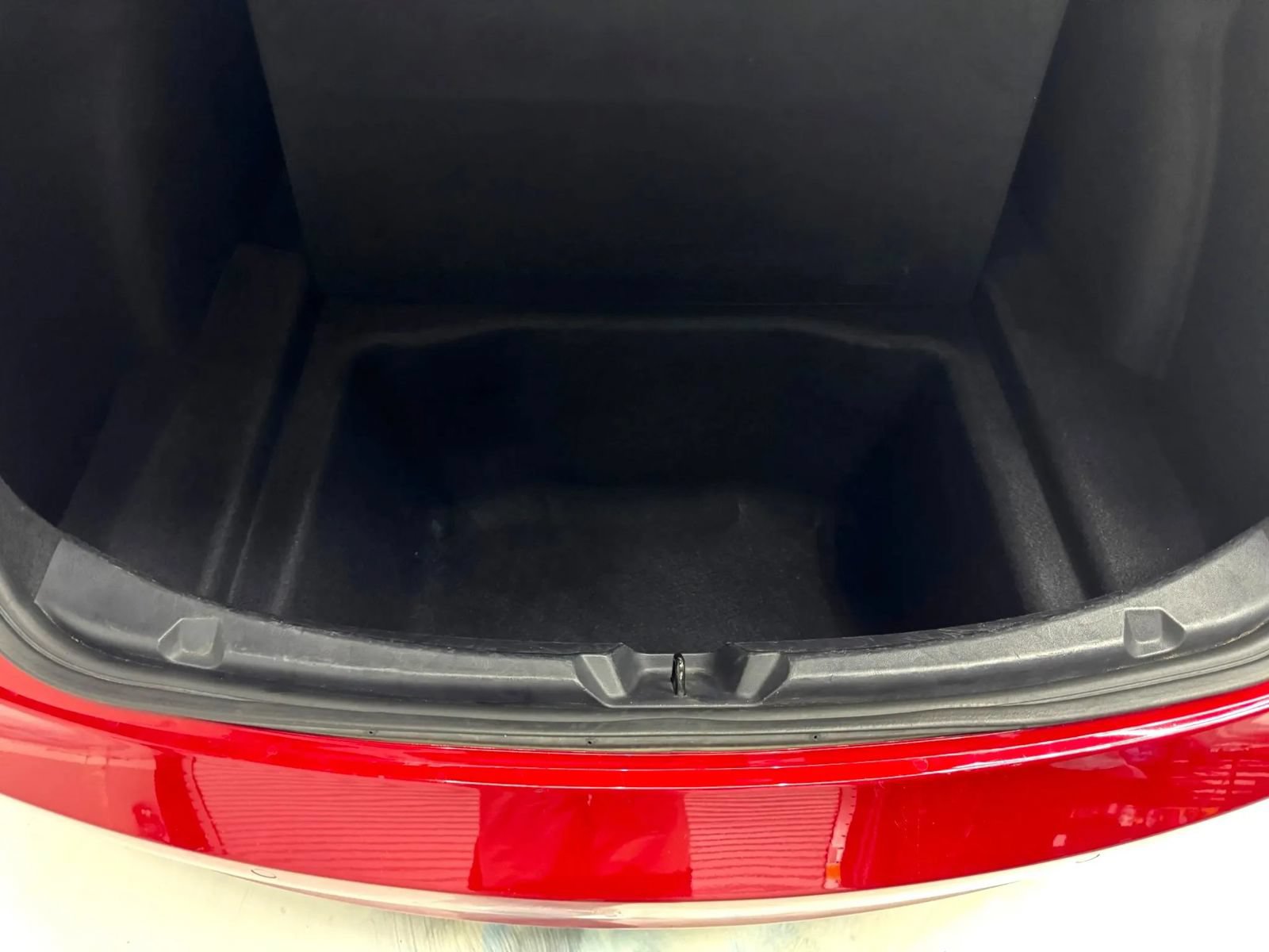 Used 2022 Tesla Model 3 Long Range AWD/4WD image 34