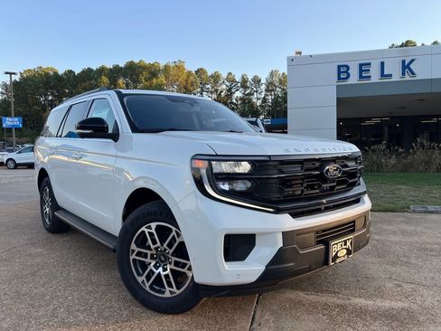 New 2025 Ford Expedition Active image 1
