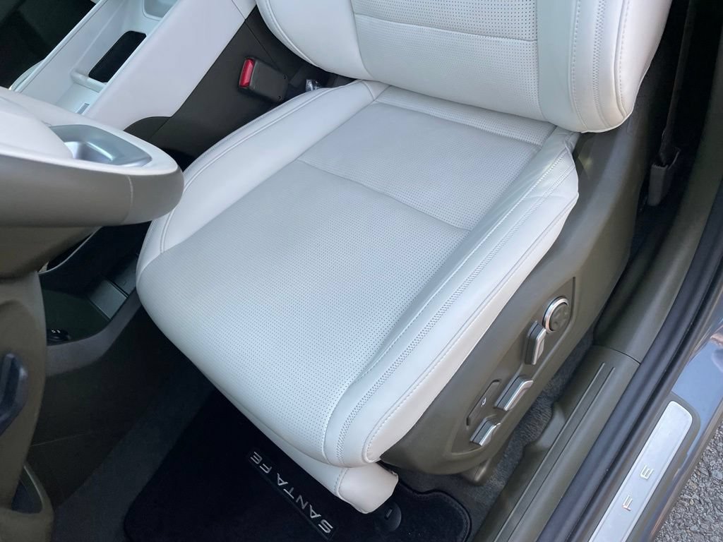 Used 2025 Hyundai Santa Fe Calligraphy FWD image 25