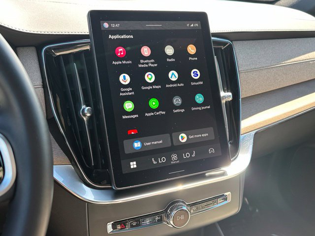 Certified 2025 Volvo XC90 B5 Core AWD/4WD image 26