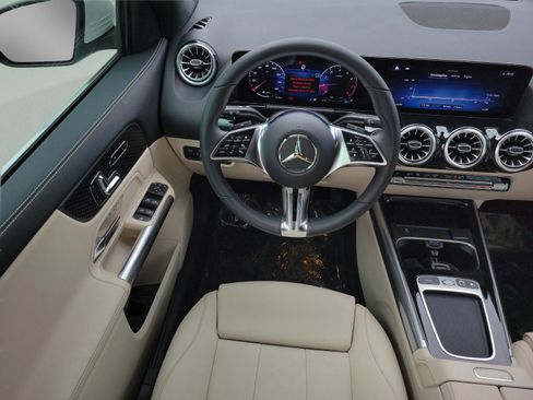 Certified 2026 Mercedes-Benz GLA 250 image 17