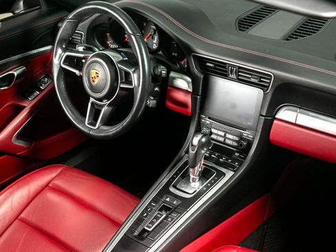 Used 2017 Porsche 911 Carrera image 29