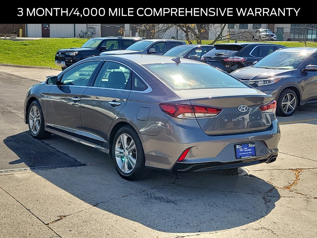 Used 2018 Hyundai Sonata Limited w/ Limited Ultimate Package 03 FWD image 3