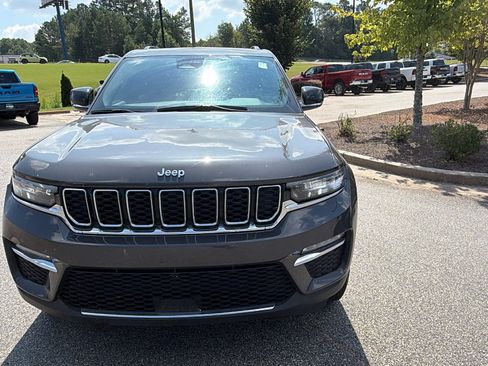 Used 2024 Jeep Grand Cherokee Limited 4xe AWD/4WD image 3