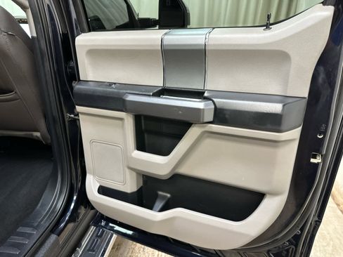 Used 2021 Ford F350 XLT w/ XLT Premium Package image 30