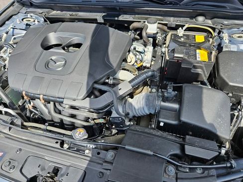 Used 2024 MAZDA MAZDA3 s image 19
