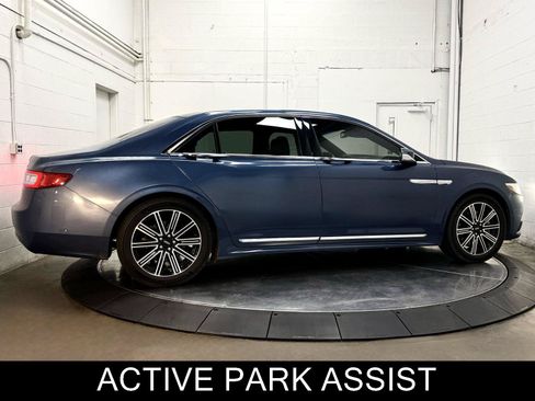 Used 2018 Lincoln Continental Reserve AWD/4WD image 8