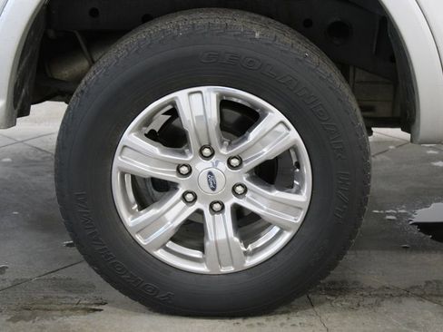 Used 2019 Ford Ranger XLT w/ Equipment Group 301A Mid image 12