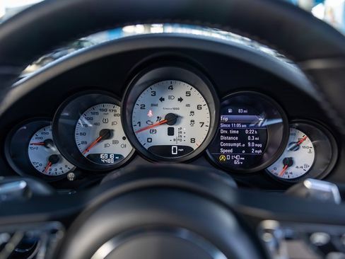 Used 2018 Porsche 911 Targa 4S image 23