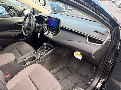 Certified 2024 Toyota Corolla LE AWD/4WD image 9