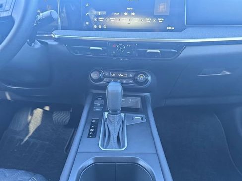 New 2026 Nissan Kicks SV image 3