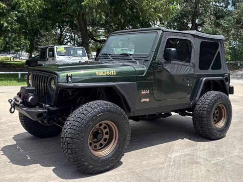 Used 2004 Jeep Wrangler X w/ Convenience Group AWD/4WD image 6