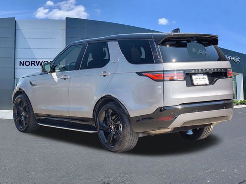 Certified 2025 Land Rover Discovery Dynamic SE AWD/4WD image 6