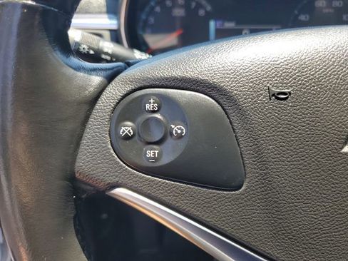 Used 2019 Chevrolet Impala LT FWD image 29