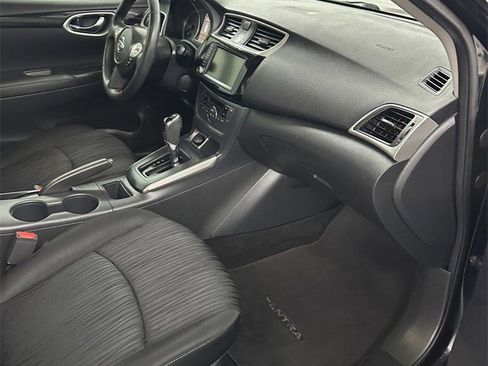 Used 2019 Nissan Sentra SV image 32