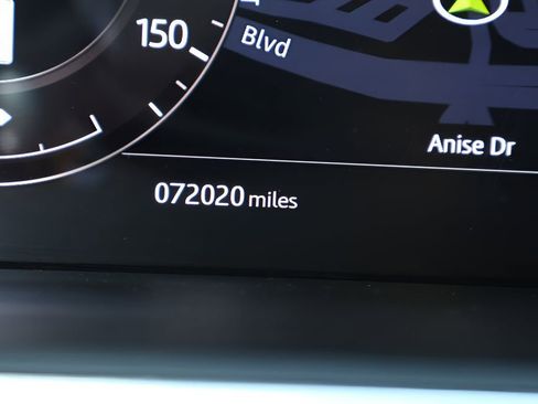 Used 2018 Land Rover Range Rover HSE image 23