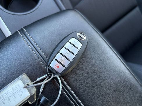 Used 2025 Nissan Altima 2.5 SV image 21