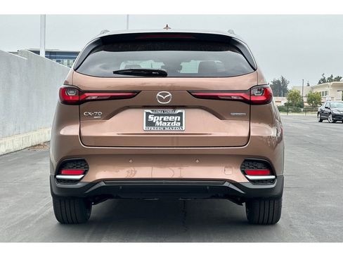 Used 2025 MAZDA CX-70 3.3 Turbo w/ Premium Plus Pkg image 7