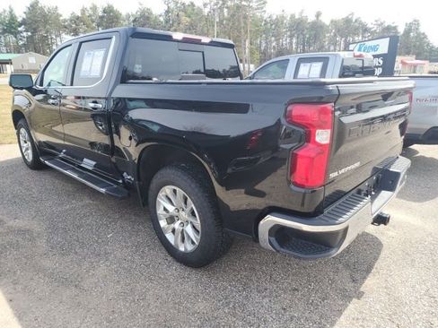 Used 2020 Chevrolet Silverado 1500 LTZ w/ LTZ Premium Package AWD/4WD image 9