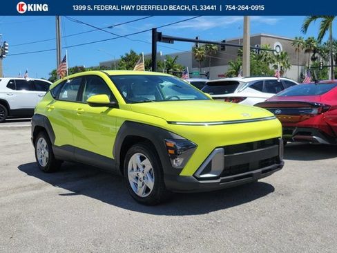 Used 2024 Hyundai Kona SE FWD image 1
