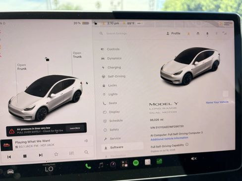 Used 2021 Tesla Model Y Long Range AWD/4WD image 13