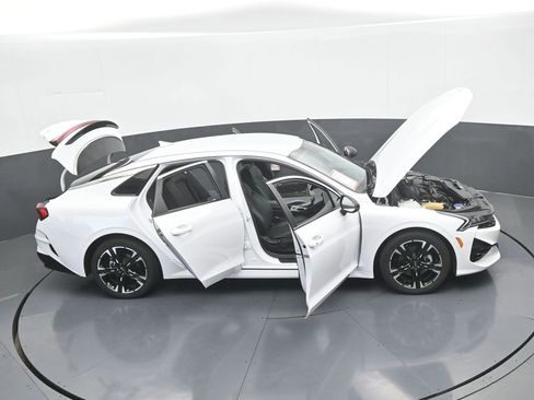 Used 2023 Kia K5 GT-Line image 61