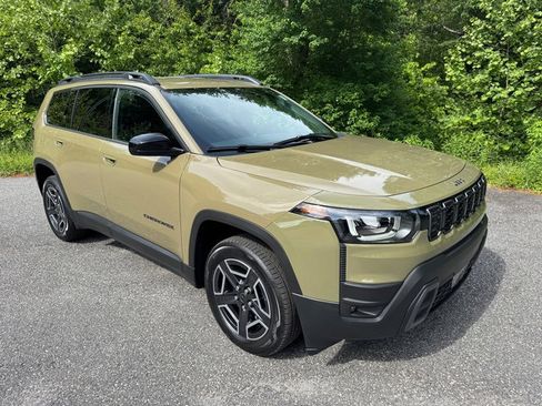 New 2026 Jeep Cherokee Laredo AWD/4WD image 5