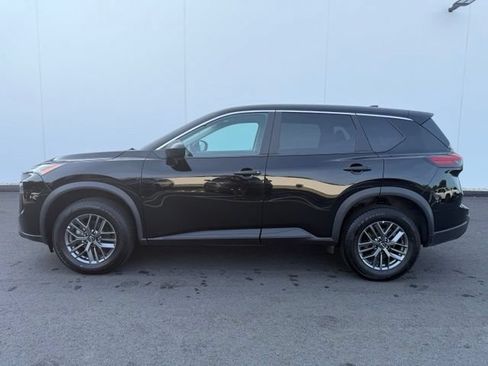 Used 2024 Nissan Rogue S AWD/4WD image 10