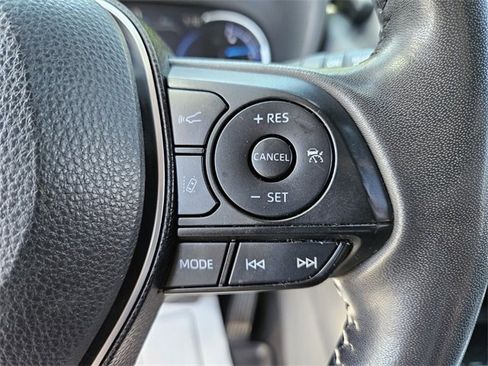 Used 2020 Toyota RAV4 XSE image 27