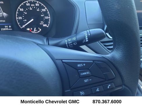Used 2025 Nissan Altima 2.5 S FWD image 20