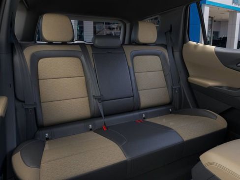 New 2026 Chevrolet Equinox ACTIV image 17