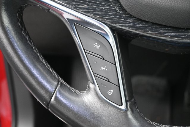 Used 2020 Cadillac XT5 Premium Luxury FWD image 33