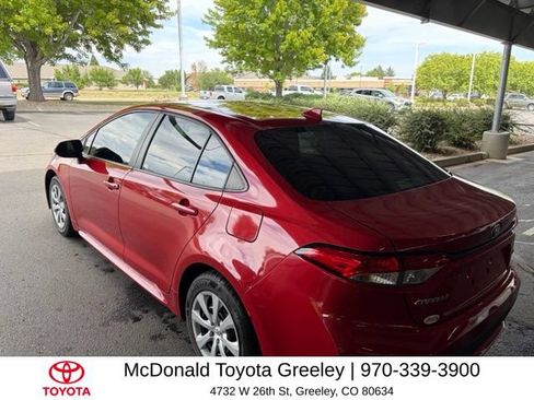 Used 2021 Toyota Corolla LE FWD image 7