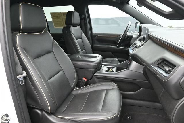 Used 2023 Chevrolet Tahoe Premier AWD/4WD image 34