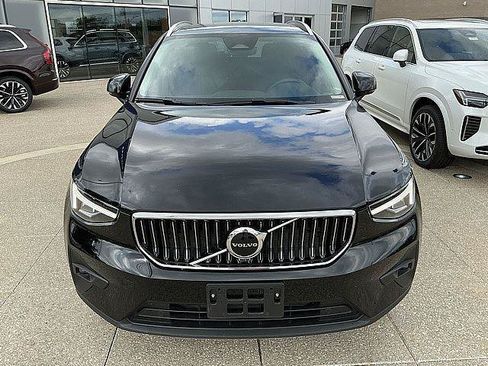 Certified 2023 Volvo XC40 B5 Plus w/ Protection Package Premier AWD/4WD image 12