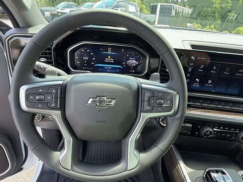 New 2026 Chevrolet Silverado 1500 RST AWD/4WD image 19