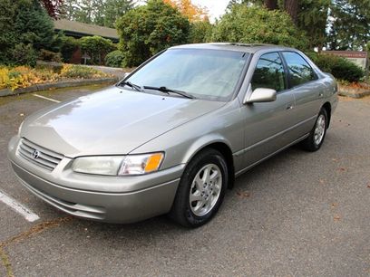 Used 1999 Toyota Camry XLE