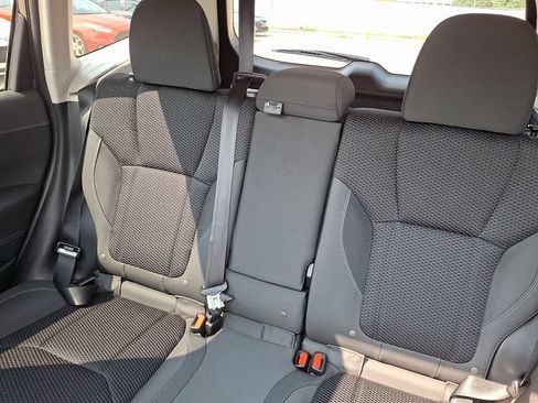 Used 2024 Subaru Forester Premium AWD/4WD image 18