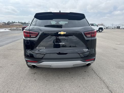 Used 2024 Chevrolet Blazer LT FWD image 4
