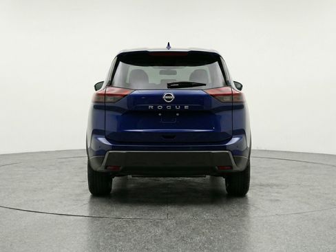 Used 2025 Nissan Rogue SV FWD image 7
