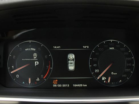 Used 2014 Land Rover Range Rover Supercharged image 31