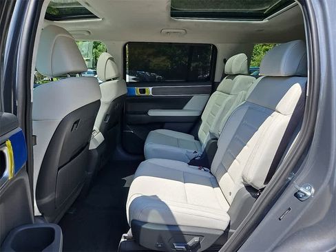 New 2026 Hyundai Santa Fe Calligraphy image 8