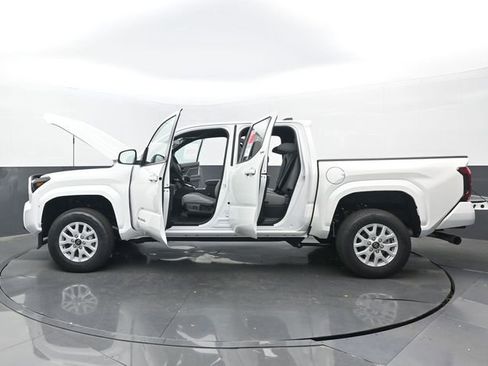 New 2026 Toyota Tacoma SR5 AWD/4WD image 31