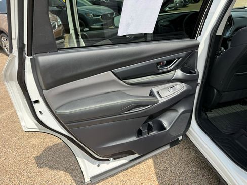 Used 2023 Subaru Ascent Onyx Edition AWD/4WD image 17